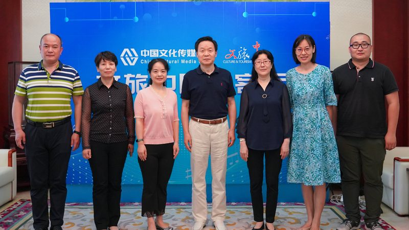 婚礼传媒与婚庆公司：一场婚礼背后的差异解析
